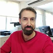 Soy Licenciado en Farmacia, con suficiencia investigadora y Master en ensayos clínicos. 
Me encanta la docencia. Tengo una dilatada experiencia en investigación y en formación de personal. Me encantan las ciéncias y son las asignaturas en las que me enuen